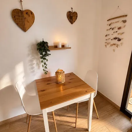 Apartman Castle Harbour Cristianos Beautiful With Pool View Los Cristianos
